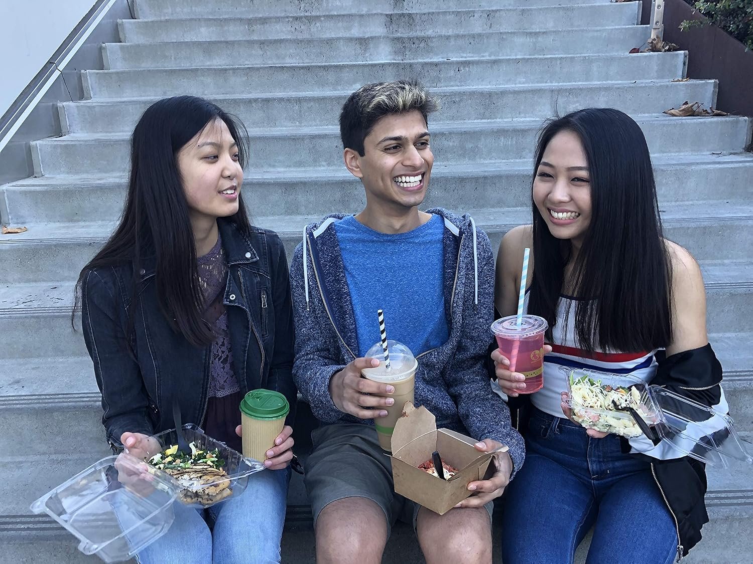 Logo Personalizado Cajas para Llevar de Papel Resistentes a Fugas y Microondas [48 oz - 300 ct] Apilables y Resistentes a la Grasa | Marca Blanca | Proveedor