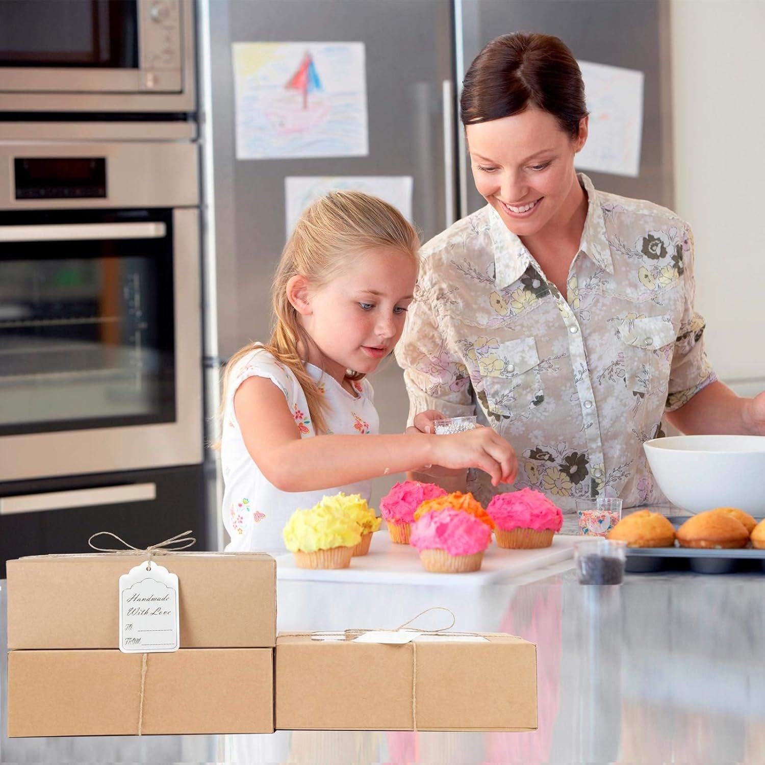 Caja de galletas con ventana de 24 piezas para regalos de papel, ideales para empaques de galletas, cupcakes, donuts y pasteles. Personaliza con tu logo y opta por nuestra marca blanca en dimensiones de 9 x 6,3 x 3 pulgadas, todo proveniente de nuestra fábrica.