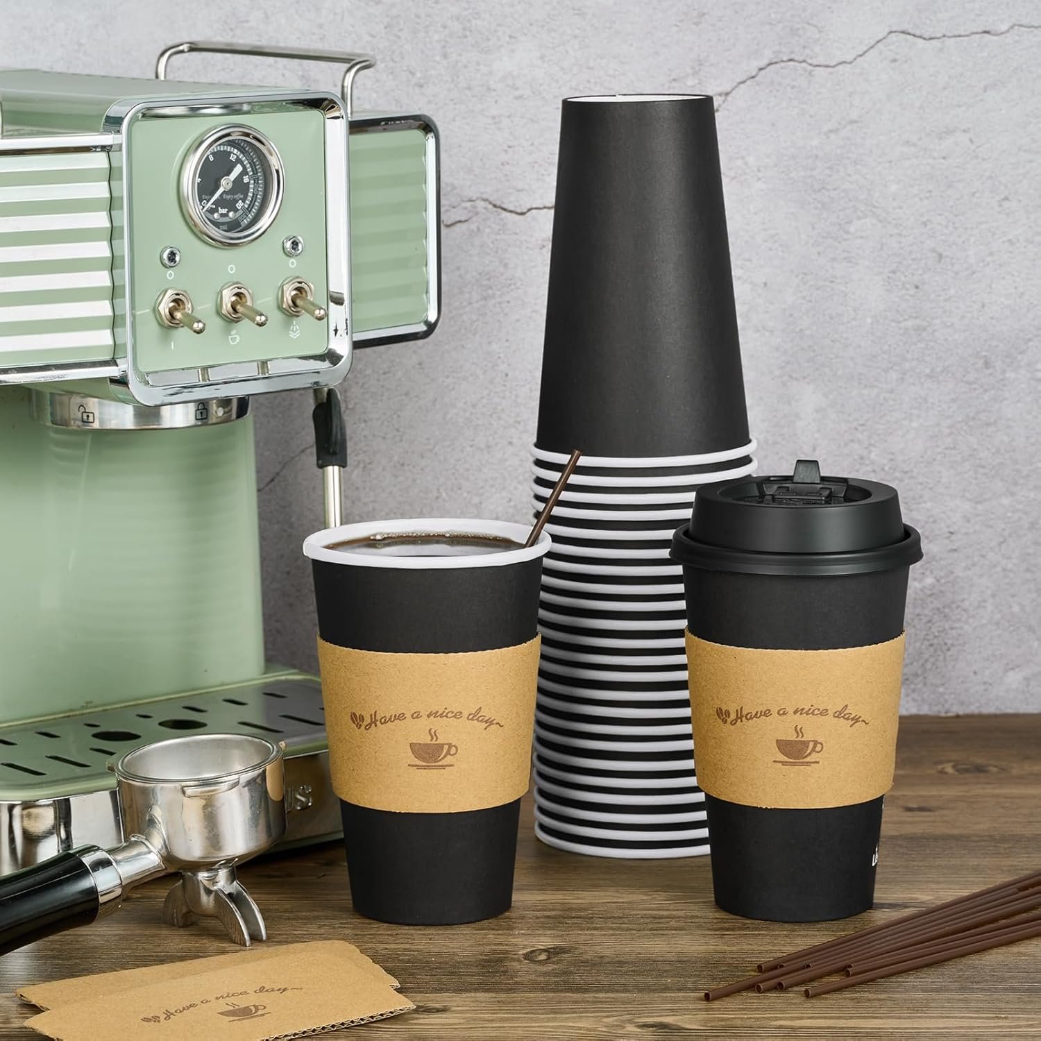 Cajas de 100 Unidades de Vasos de Cartón para Café de 16 oz con Tapas, Personaliza tu Logo, Vasos Desechables Negras con Mangas y Palitos para Revolver, Ideal para Eventos, Fiestas, Viajes y Proveedor de Soluciones de Bebidas. Cajas de 100 Unidades de Vasos de Cartón para Café de 16 oz con Tapas, Personaliza tu Logo, Vasos Desechables Negras con Mangas y Palitos para Revolver, Ideal para Eventos, Fiestas, Viajes y Proveedor de Soluciones de Bebidas.