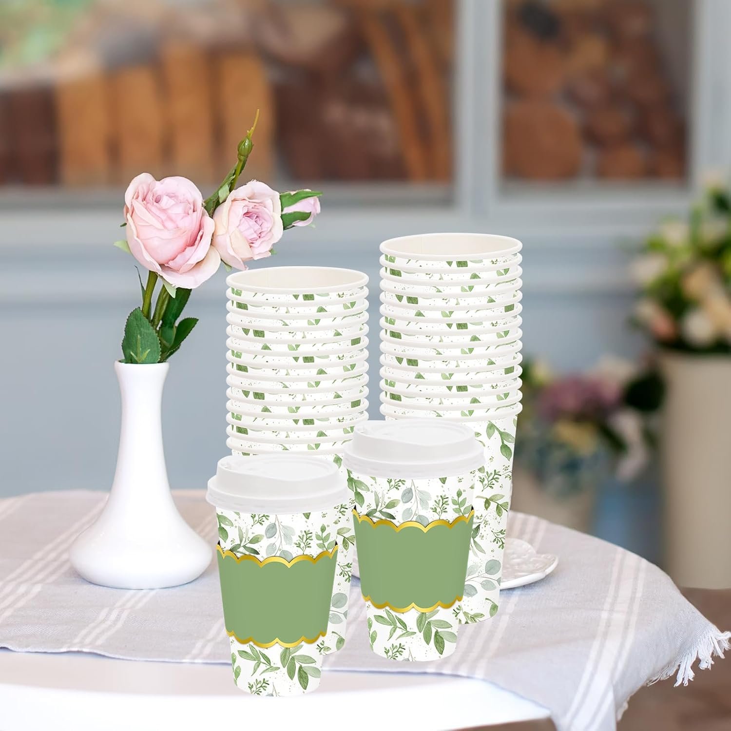 Tazas de café desechables de 16 oz con tapa y mangas, logotipo personalizado, hojas de eucalipto verde, ideal para bodas y cafeterías, proveedor de envases biodegradables.