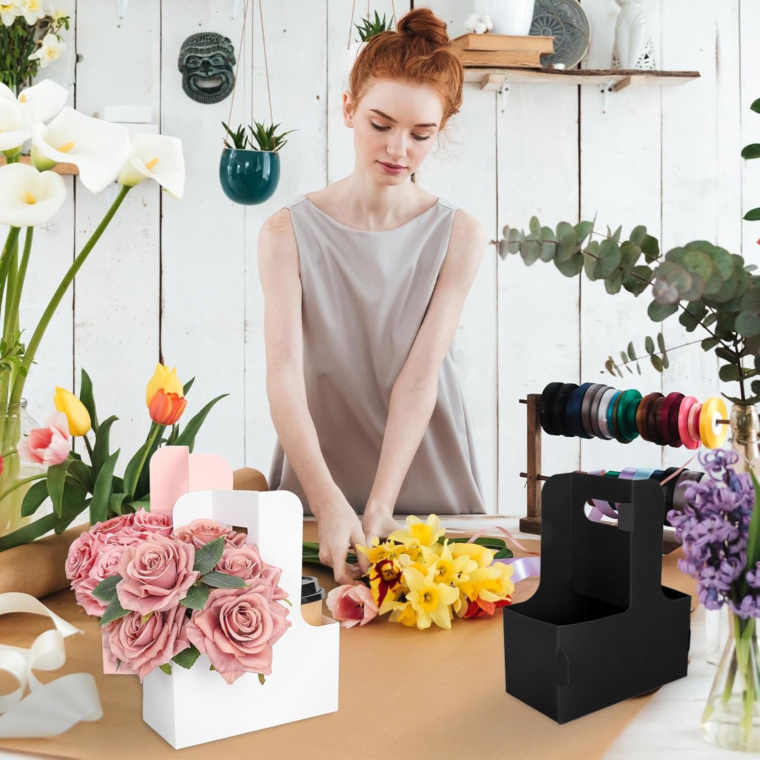 Logo Personalizado Cajas de Regalo de 24 Pcs para Día de la Madre y San Valentín con Asa, Soportes para Bebidas de 2 Tazas en Rosa, Negro y Blanco, Ideal para Bodas, Cumpleaños y Baby Shower, Proveedor de Productos Personalizados.