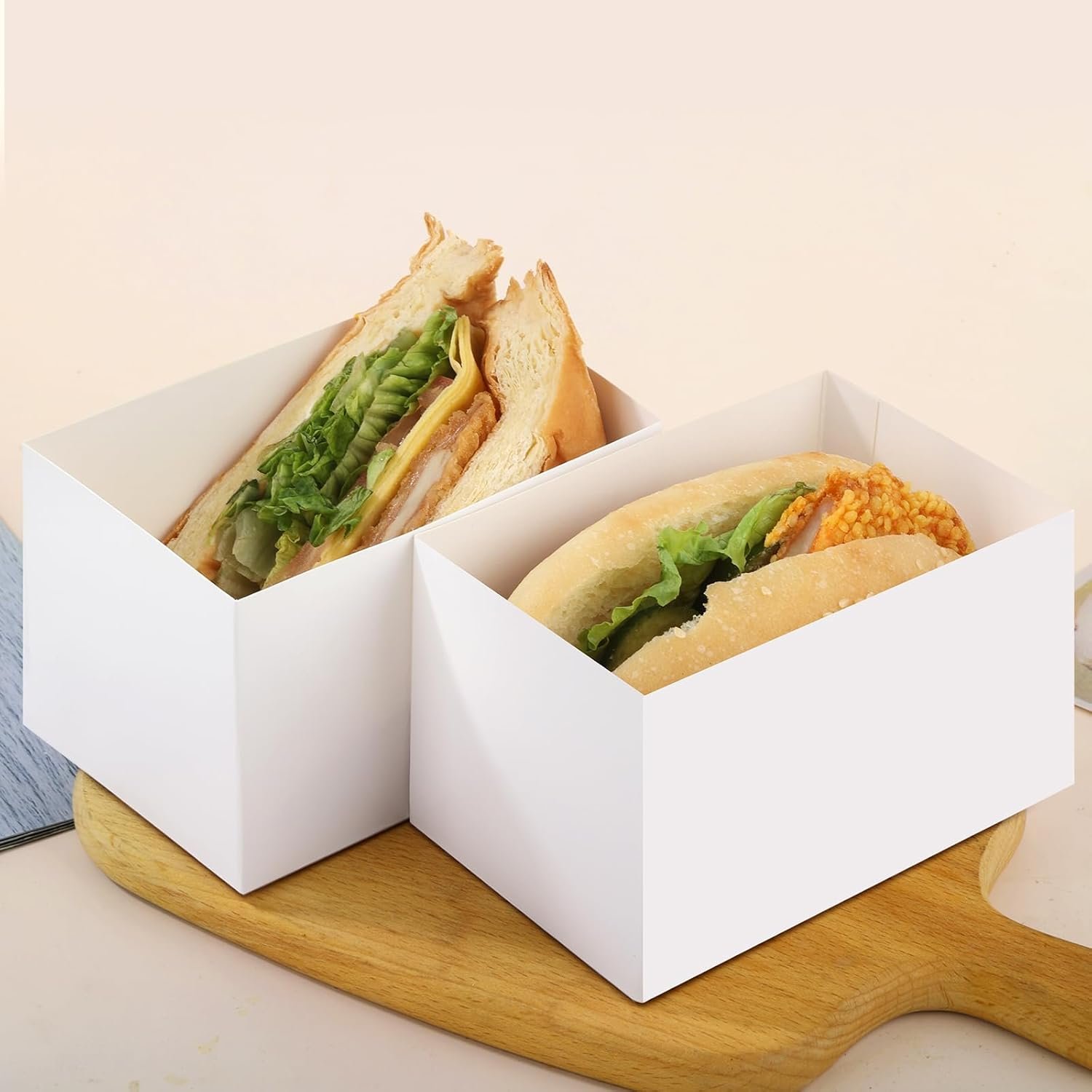 Cajas de sándwich y pasteles para llevar de 60 piezas con Logo Personalizado, dimensiones 4.7x3.1x2.8 pulgadas, ideales para tostadas, donas y hamburguesas, disponibles a través de nuestro Proveedor.