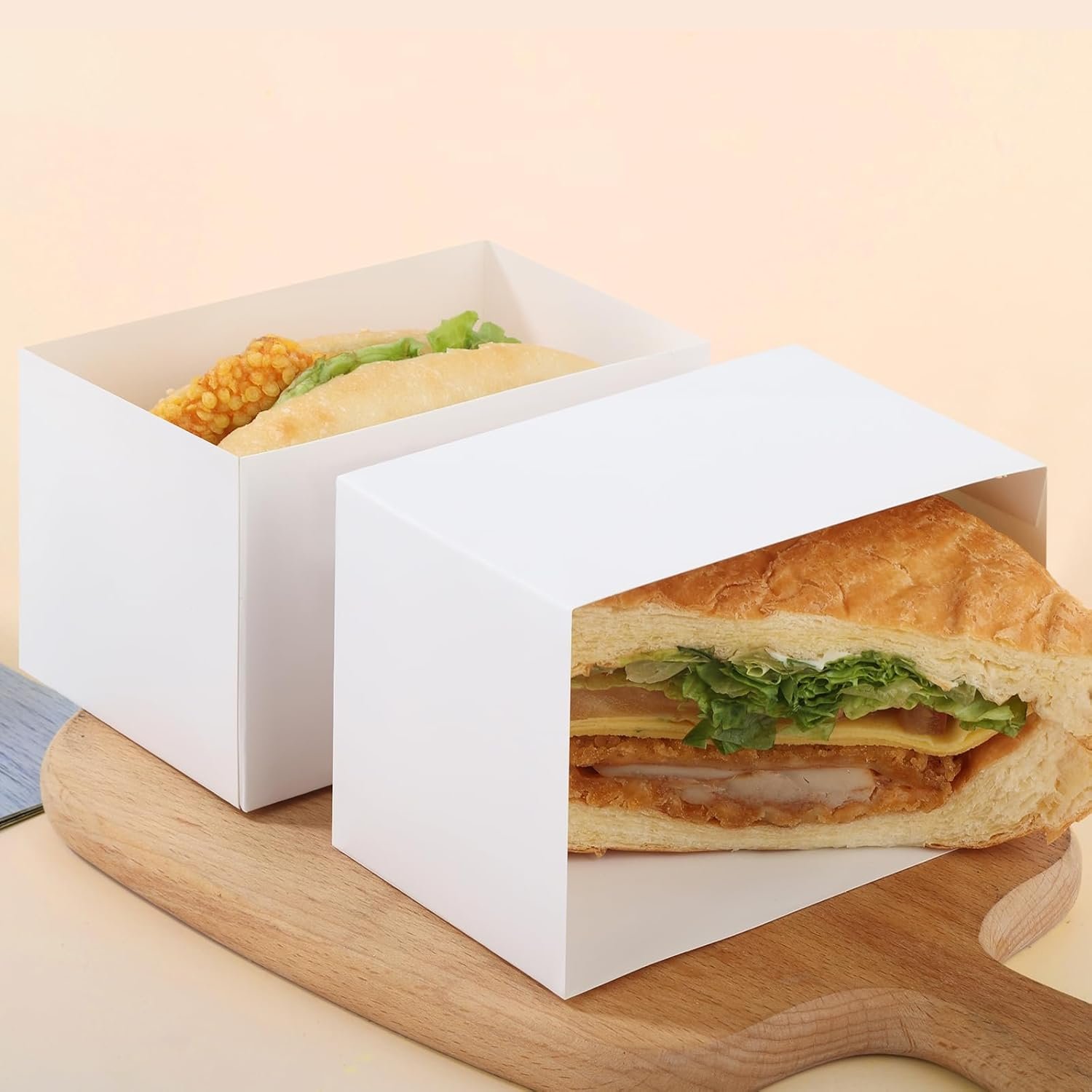Cajas de sándwich y pasteles para llevar de 60 piezas con Logo Personalizado, dimensiones 4.7x3.1x2.8 pulgadas, ideales para tostadas, donas y hamburguesas, disponibles a través de nuestro Proveedor.