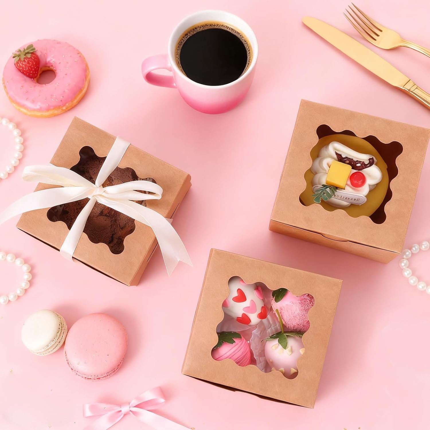 Caja para pasteles con ventana de 50 piezas, 4x4x2.5 pulgadas, ideal para galletas, dulces y postres, Marca Blanca, fabricada por nuestro Proveedor.