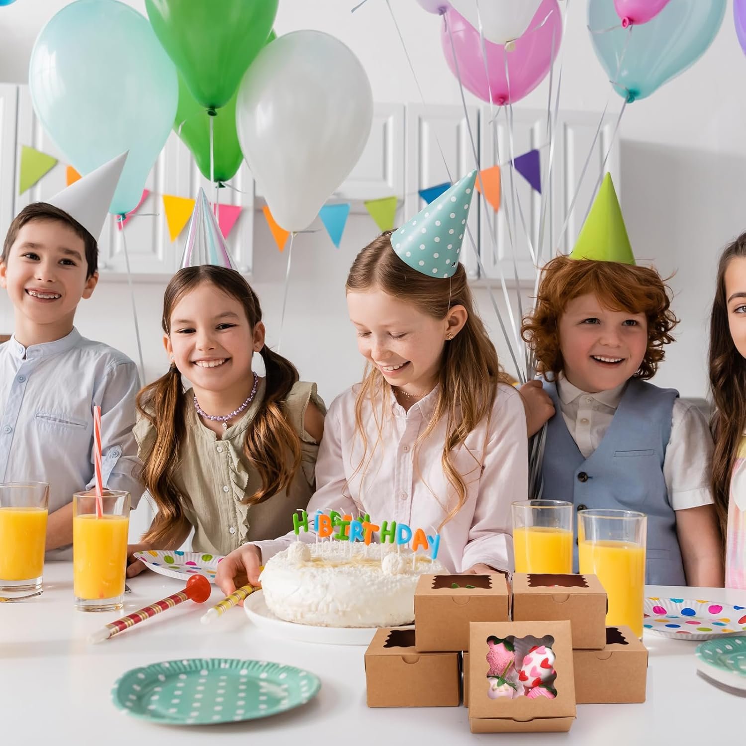 Caja para pasteles con ventana de 50 piezas, 4x4x2.5 pulgadas, ideal para galletas, dulces y postres, Marca Blanca, fabricada por nuestro Proveedor.