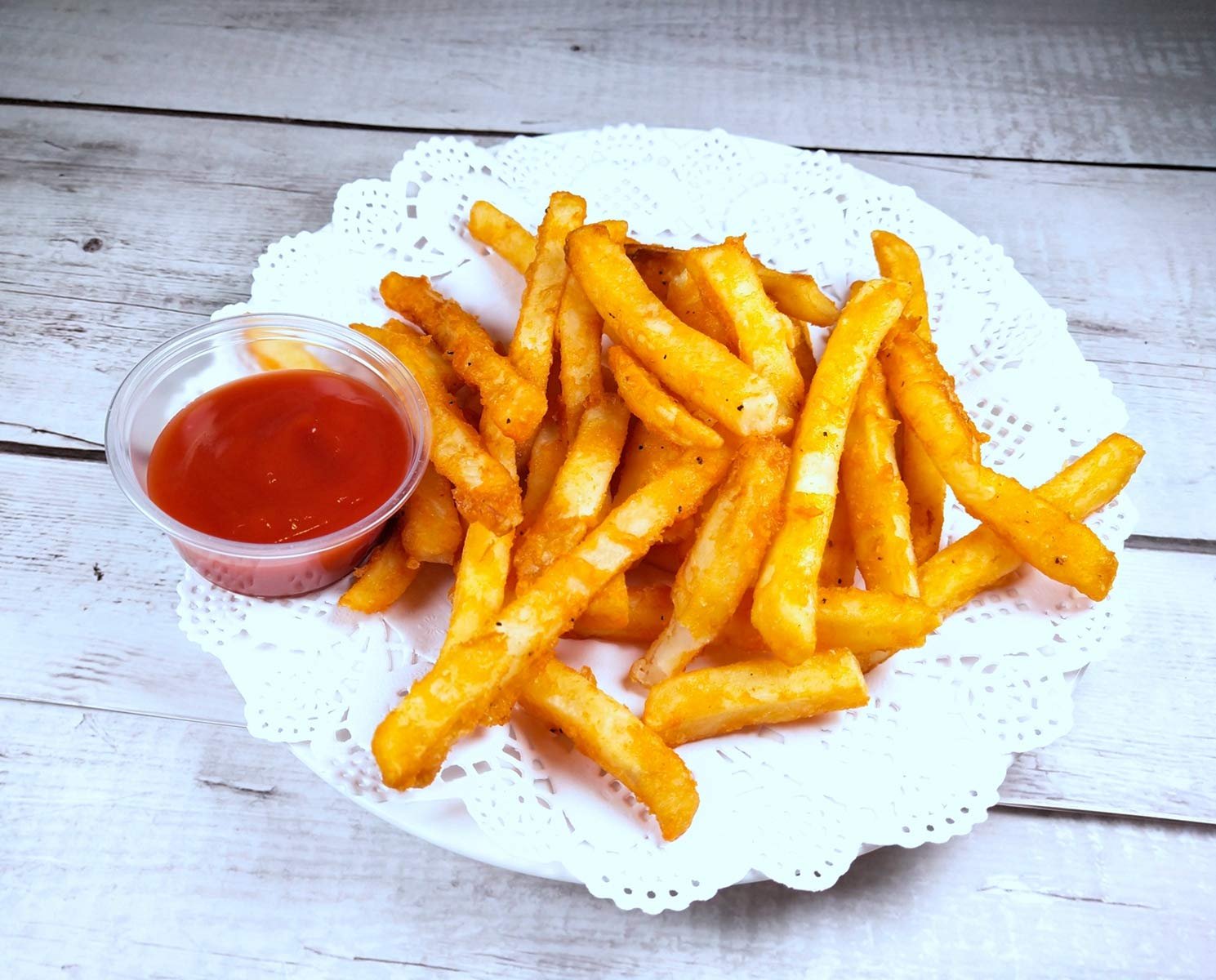 Cups desechables de 2 oz con tapa, personalización de logo, ideales para shots de gelatina y souffle; proveedor de envases plásticos 100 sets. Cups desechables de 2 oz con tapa, personalización de logo, ideales para shots de gelatina y souffle; proveedor de envases plásticos 100 sets.