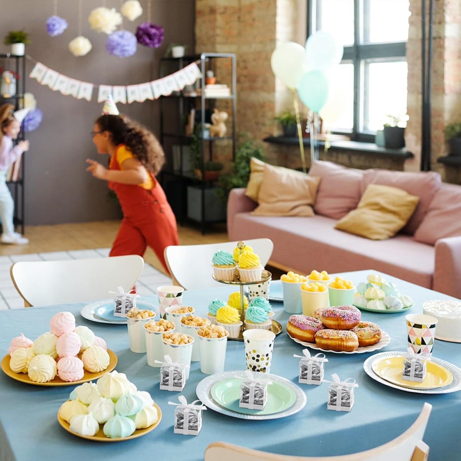 Cajas de Favor con Logo Personalizado, 50 Piezas de 2x2x2 Pulgadas, Cajas Transparentes para Dulces con Cintas Blancas, Cajas de Regalo Plásticas Mini para Decoración de Bodas, Cumpleaños, Baby Shower y Clase, Proveedor de Suministros Cajas de Favor con Logo Personalizado, 50 Piezas de 2x2x2 Pulgadas, Cajas Transparentes para Dulces con Cintas Blancas, Cajas de Regalo Plásticas Mini para Decoración de Bodas, Cumpleaños, Baby Shower y Clase, Proveedor de Suministros