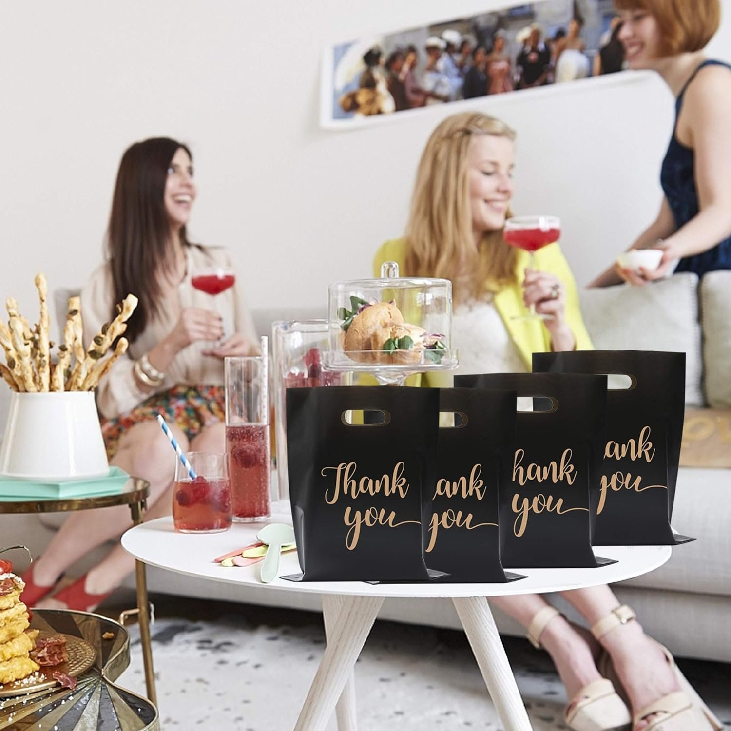 Bolsas de Agradecimiento con Asa para Negocios 100 Pack 12x15 Pulgadas Extra Gruesas 2.36 Mil Reutilizables para Empaque de Productos en Tiendas Minoristas Boutique Regalos con Logo Personalizado de Proveedor.