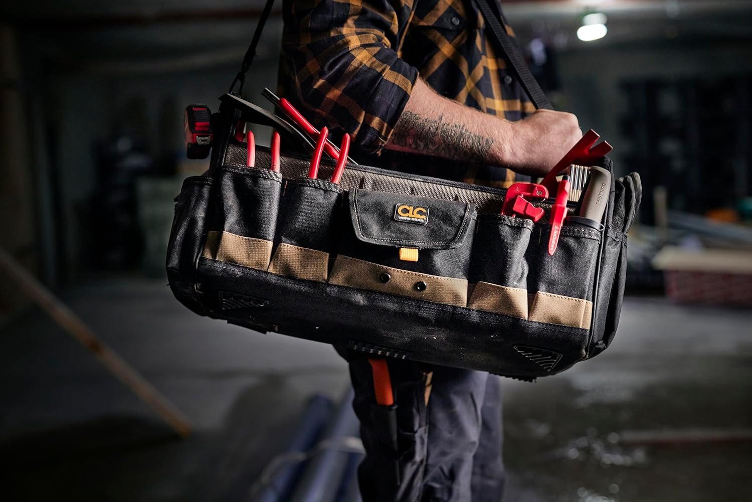 Caja de herramientas suave de 20 pulgadas, abierta y con 27 bolsillos, con logo personalizado para marcas blancas, fabricada por un proveedor confiable. Caja de herramientas suave de 20 pulgadas, abierta y con 27 bolsillos, con logo personalizado para marcas blancas, fabricada por un proveedor confiable.