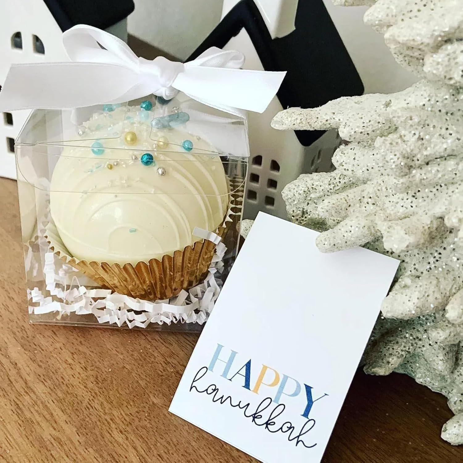 Cajas de Favor Claras de 3x3x3 Pulgadas para Bombas de Chocolate, Cajas de Regalo, Cajas de Cupcake y Macaron con Logo Personalizado, Perfectas para Cumpleaños, Bodas y Eventos, Disponibles en Fábrica.