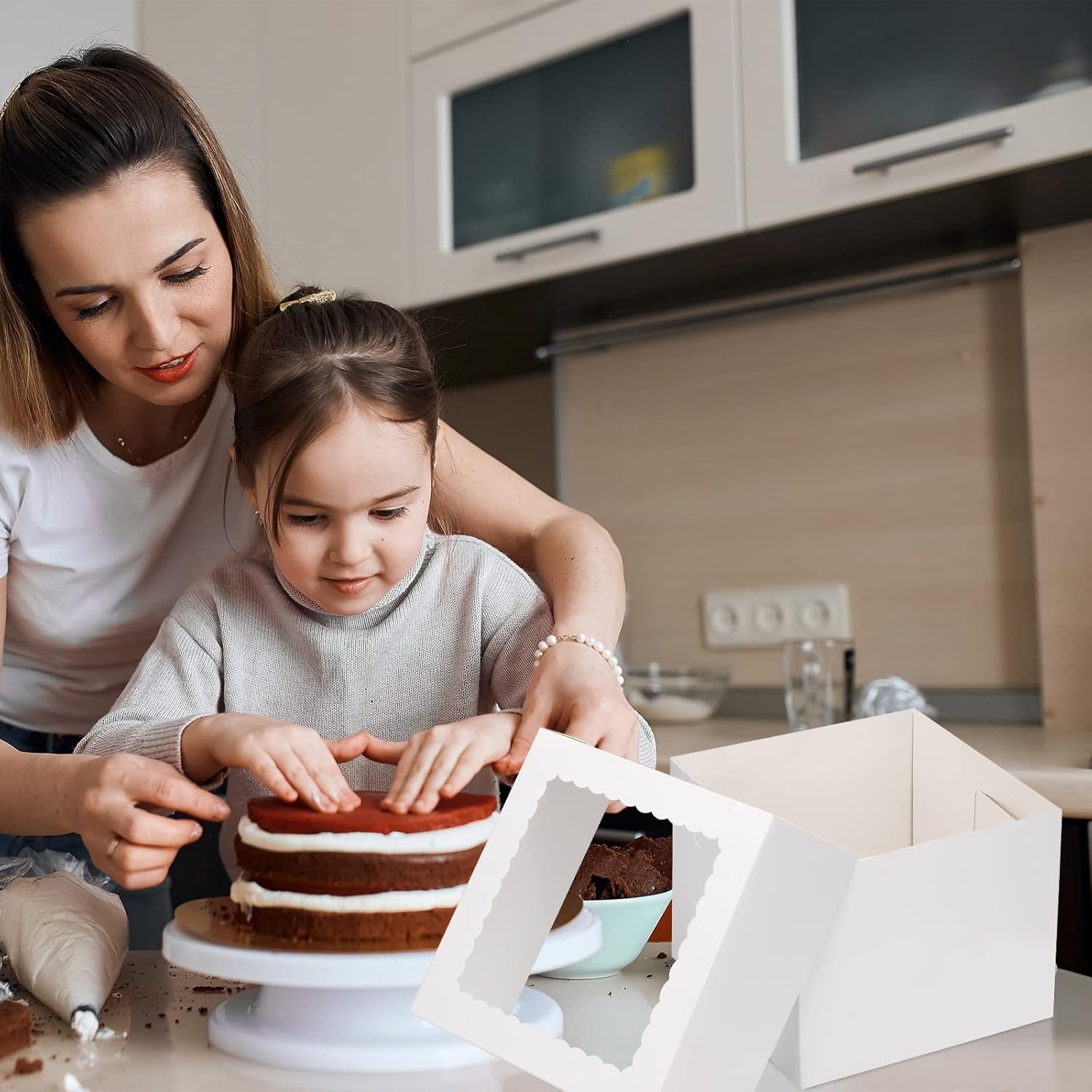 Cajas para pasteles con ventana y tableros, 10x10x8 pulgadas, ideales para el Día de San Valentín y el Día de la Madre, con Logo Personalizado, perfectas para pasteles, chocolates, galletas y tartas, disponibles de Fábrica. Cajas para pasteles con ventana y tableros, 10x10x8 pulgadas, ideales para el Día de San Valentín y el Día de la Madre, con Logo Personalizado, perfectas para pasteles, chocolates, galletas y tartas, disponibles de Fábrica.