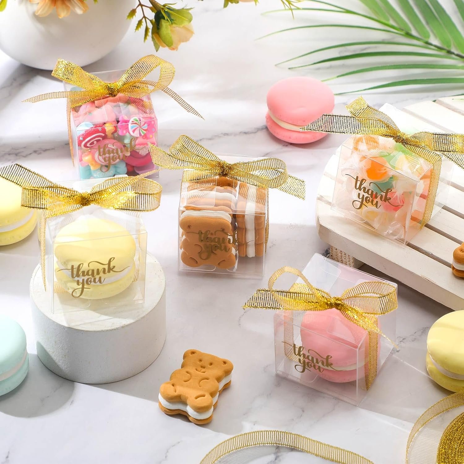 Caja de regalo transparente de 200 piezas con logo personalizado, cajas de plástico con tapa, cintas y letreros de agradecimiento, ideales para regalos de fiesta, macarrones, caramelos y postres, empaques para cupcakes 2 x 2 x 2 pulgadas, proveedor de calidad.