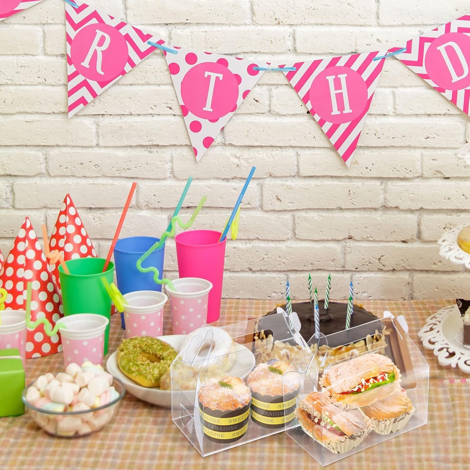 Caja de regalo transparente con logo personalizado, pack de 50 cajas de fiesta para dulces, galletas y postres, ideal para cumpleaños, baby shower y bodas, 6.3 x 3.5 x 3.2 pulgadas, fabricada por proveedor. Caja de regalo transparente con logo personalizado, pack de 50 cajas de fiesta para dulces, galletas y postres, ideal para cumpleaños, baby shower y bodas, 6.3 x 3.5 x 3.2 pulgadas, fabricada por proveedor.