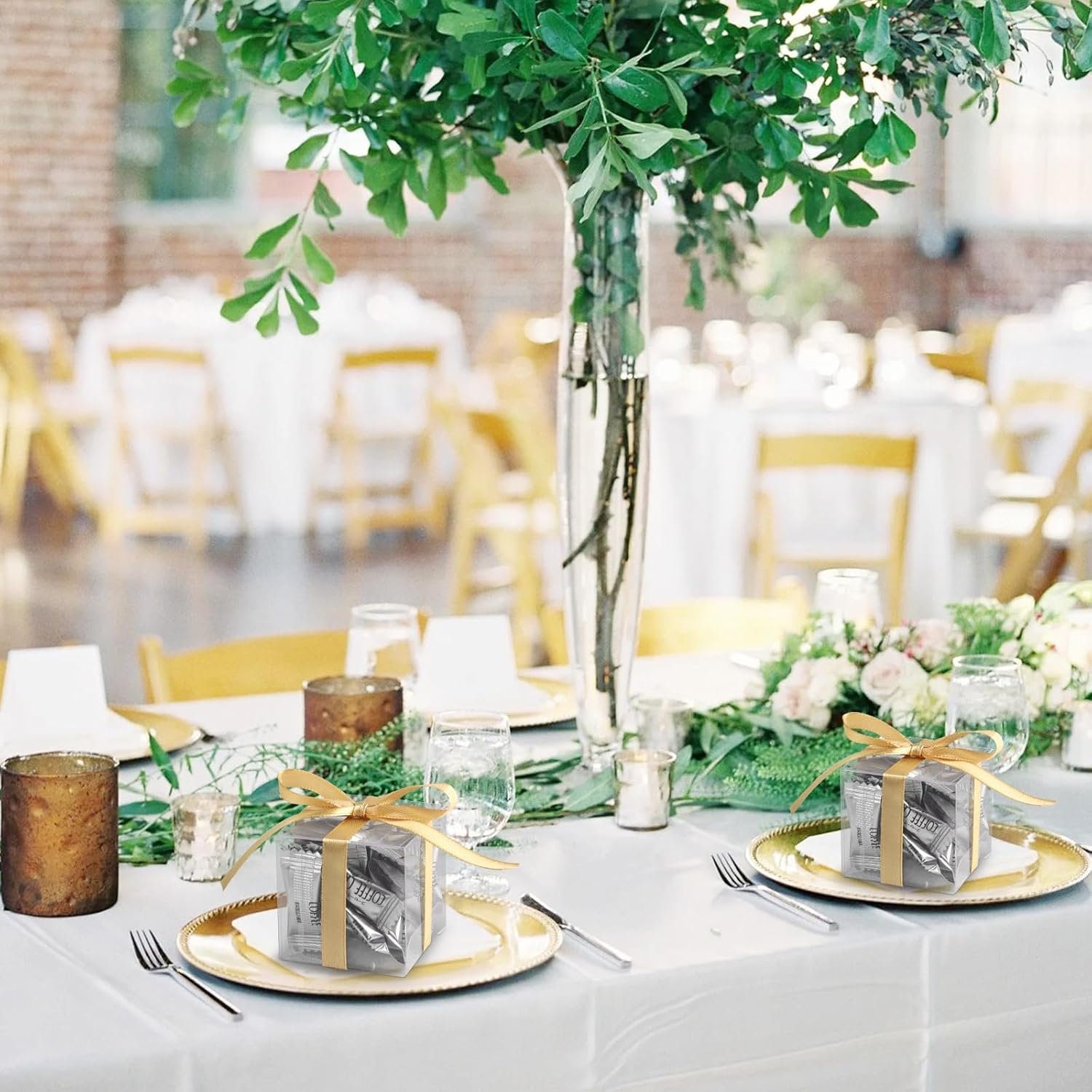 Cajas de Favor Personalizadas 50pcs 2x2x2 Pulgadas Transparentes con Ribbons, Cajas de Plástico Pequeñas para Regalos de Boda, Baby Shower, Cumpleaños y Aula, Proveedor de Marca Blanca.