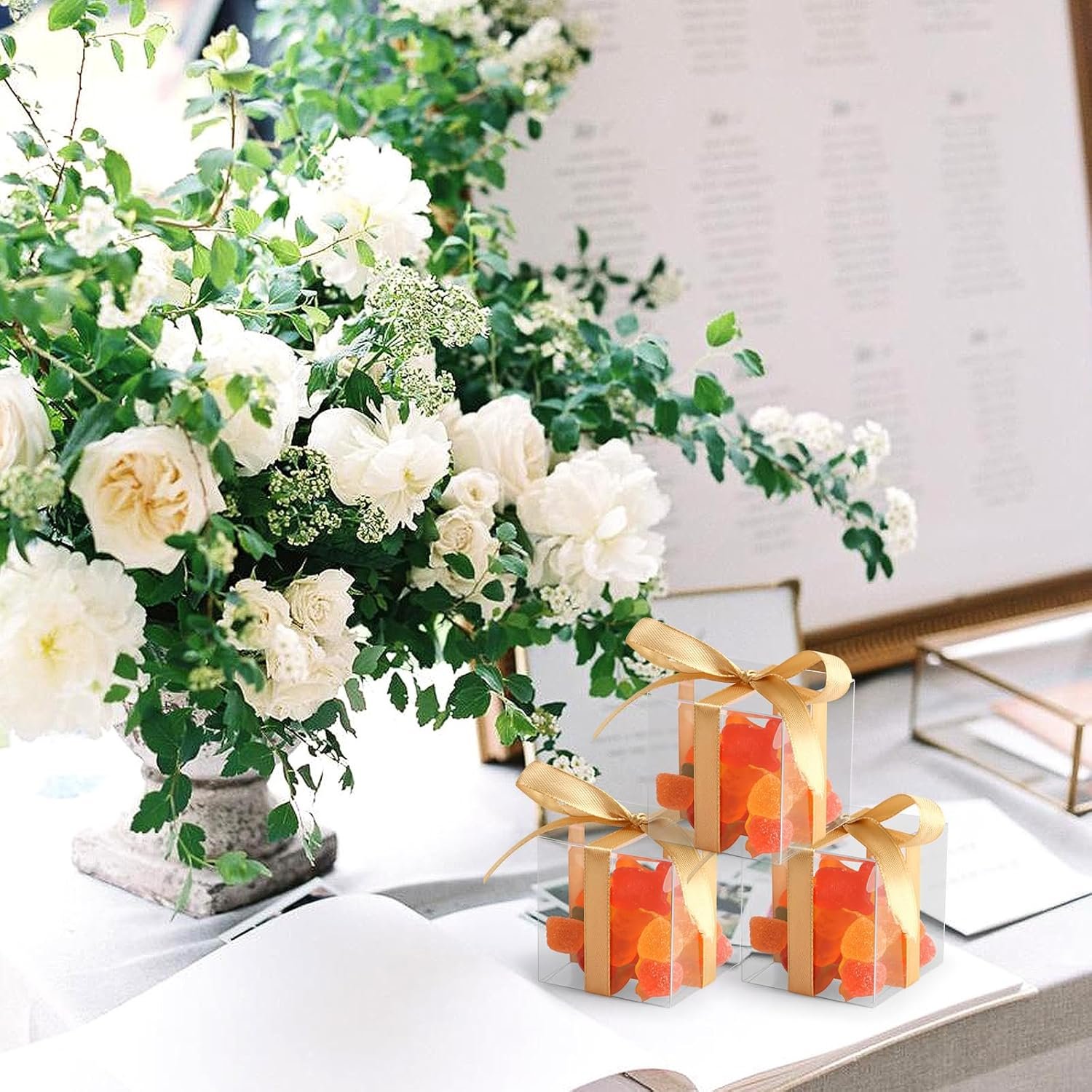 Cajas de Favor Personalizadas 50pcs 2x2x2 Pulgadas Transparentes con Ribbons, Cajas de Plástico Pequeñas para Regalos de Boda, Baby Shower, Cumpleaños y Aula, Proveedor de Marca Blanca.