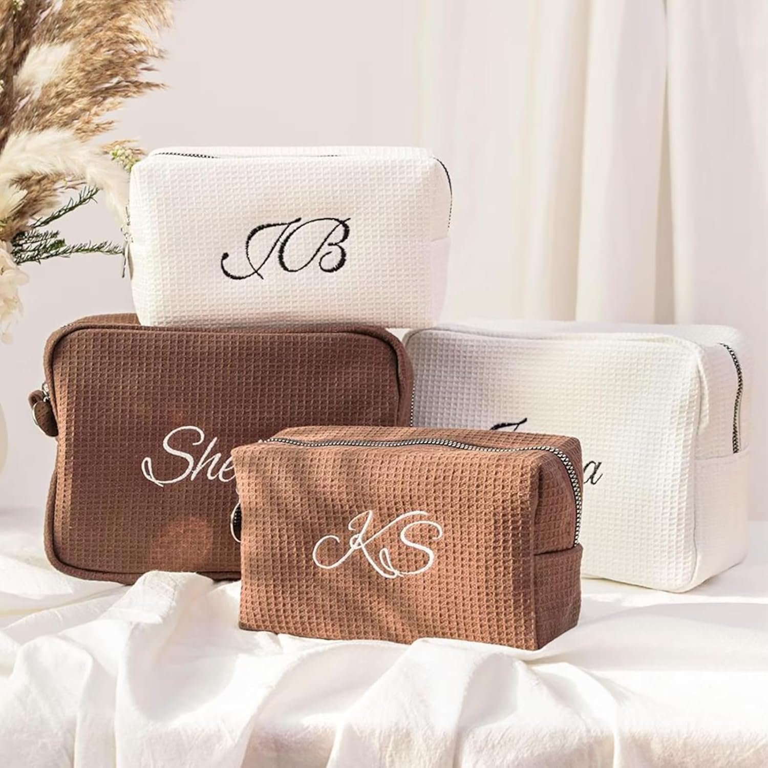 Logo Personalizado Neceser de Maquillaje Beige, Bolsa de Aseo Personalizada con Iniciales, Regalo Personalizado para Novias y Damas de Honor, Proveedor de Fábrica.