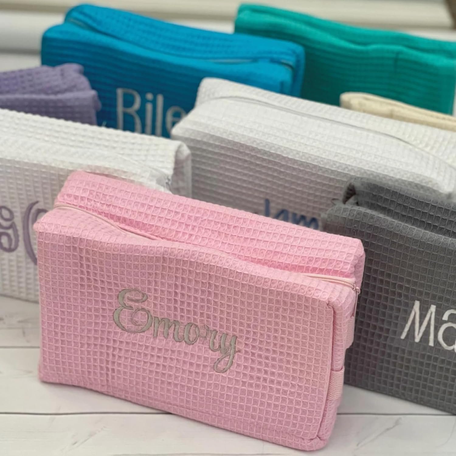 Logo Personalizado Neceser de Maquillaje Beige, Bolsa de Aseo Personalizada con Iniciales, Regalo Personalizado para Novias y Damas de Honor, Proveedor de Fábrica.