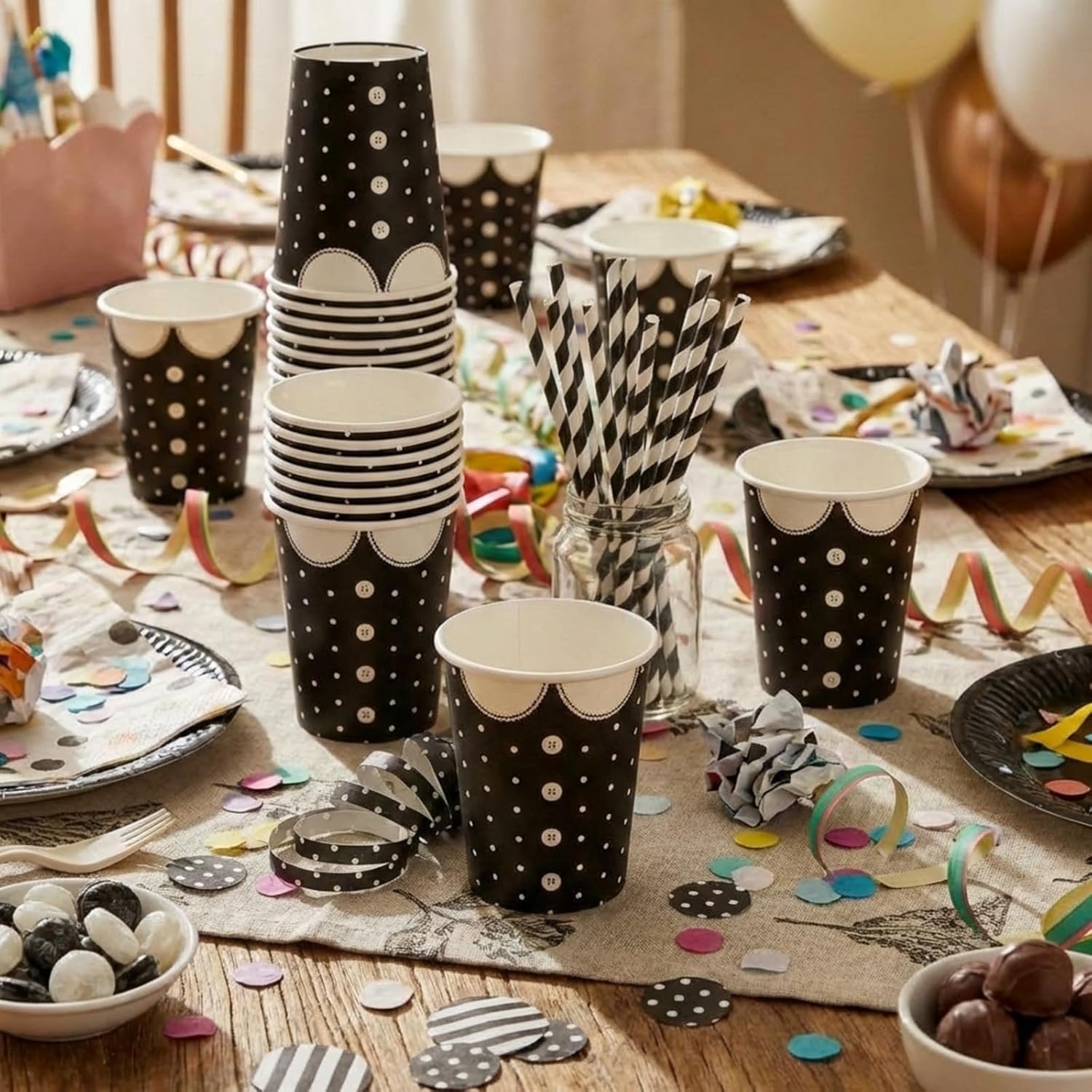 Tazas de papel desechables de 9 oz con patrón gótico para fiestas de cumpleaños y Halloween, ideales para regalos y decoraciones de fiesta, con Logo Personalizado y disponibles a través de nuestro Proveedor. Tazas de papel desechables de 9 oz con patrón gótico para fiestas de cumpleaños y Halloween, ideales para regalos y decoraciones de fiesta, con Logo Personalizado y disponibles a través de nuestro Proveedor.
