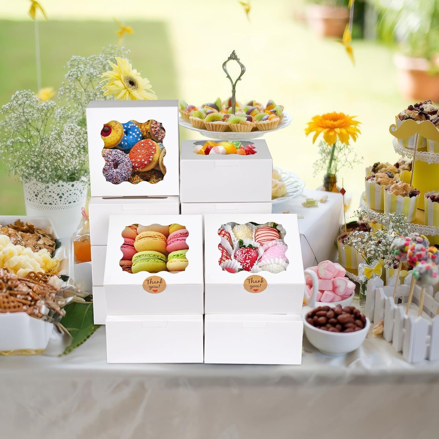 Cajas para galletas de 12 piezas con ventana, 6×6×3 pulgadas, ideal para repostería y postres, con logo personalizado, marca blanca, fabricadas por un proveedor. Cajas para galletas de 12 piezas con ventana, 6×6×3 pulgadas, ideal para repostería y postres, con logo personalizado, marca blanca, fabricadas por un proveedor.